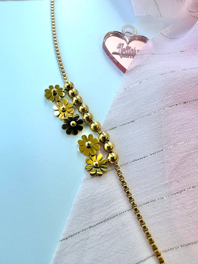 Flowers Pendant Necklace