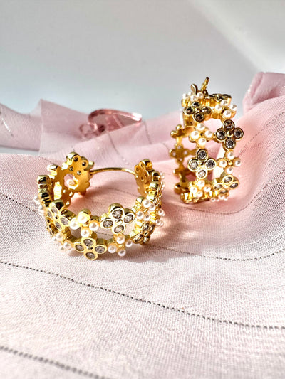 Flowers Zirconia and Pearls Hoops Earring