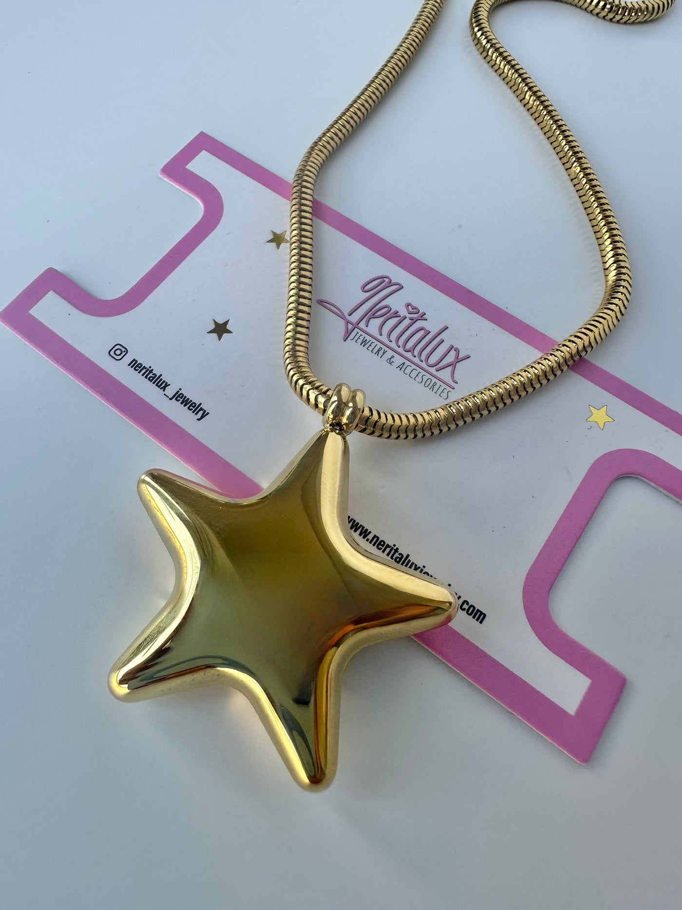 CHUNKY STAR NECKLACE