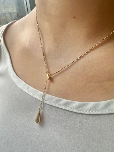 RAIN DROP NECKLACE