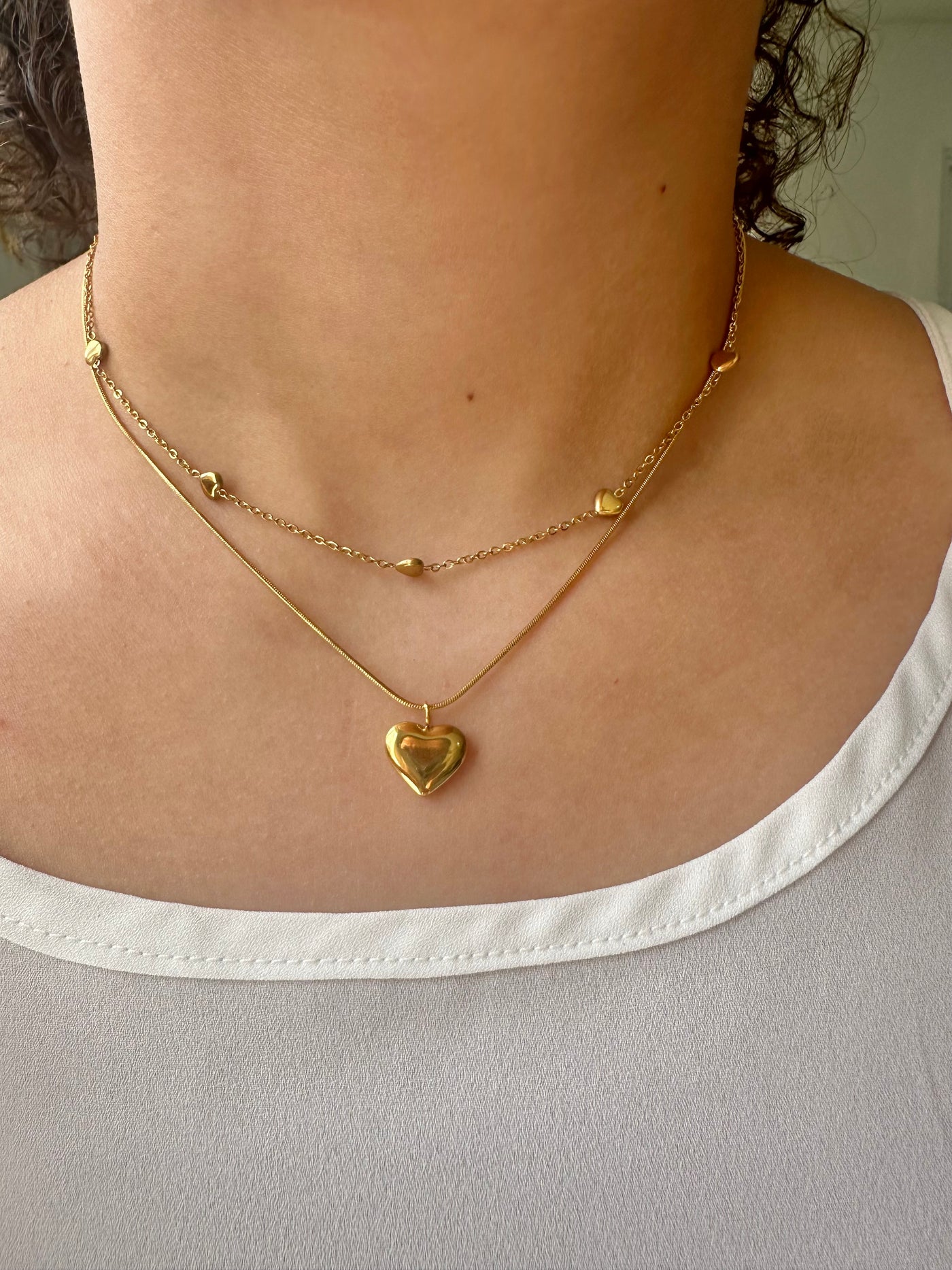 TWO LAYERS HEART NECKLACE