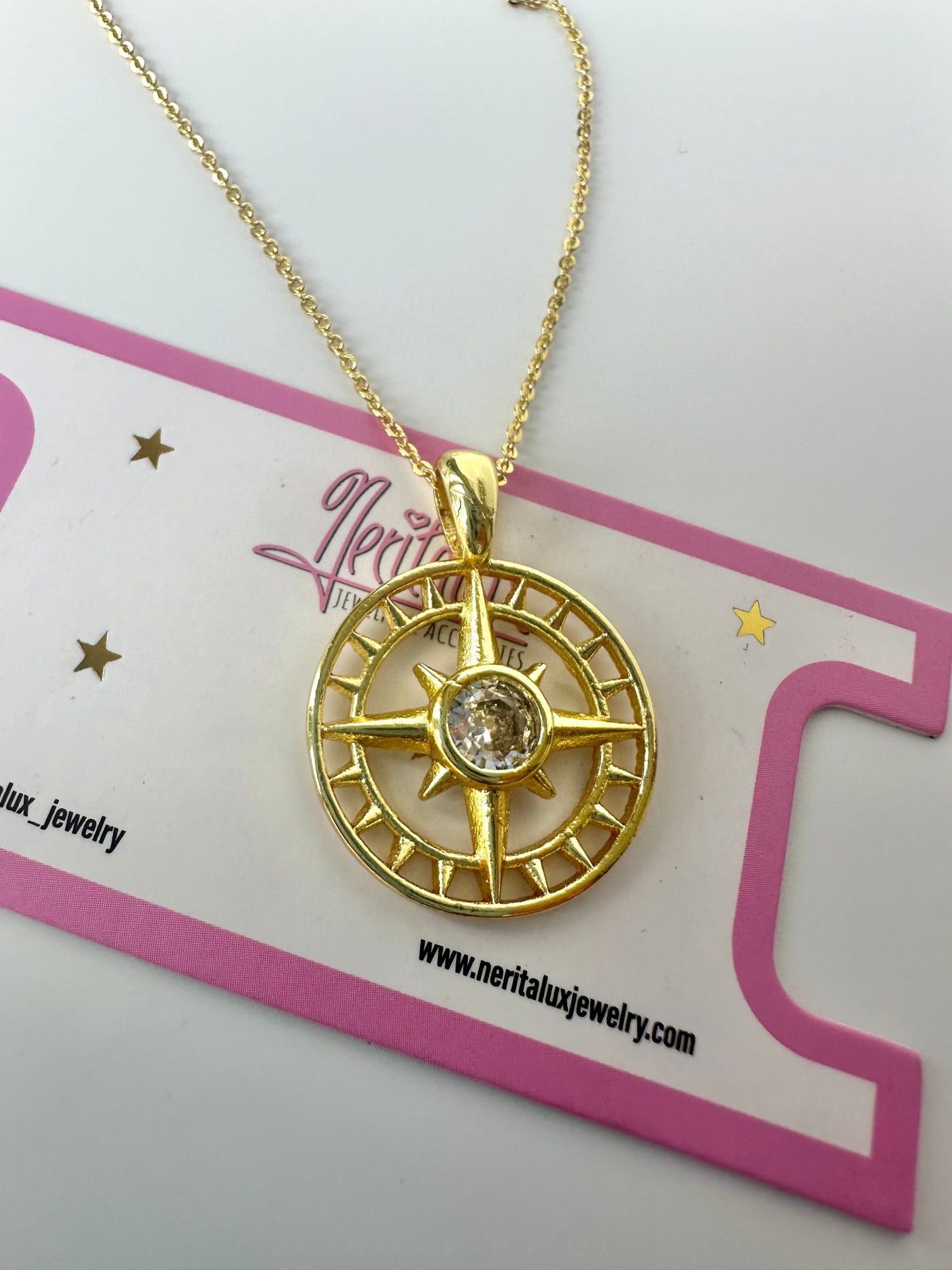 CIRCLE POINTE STAR NECKLACE