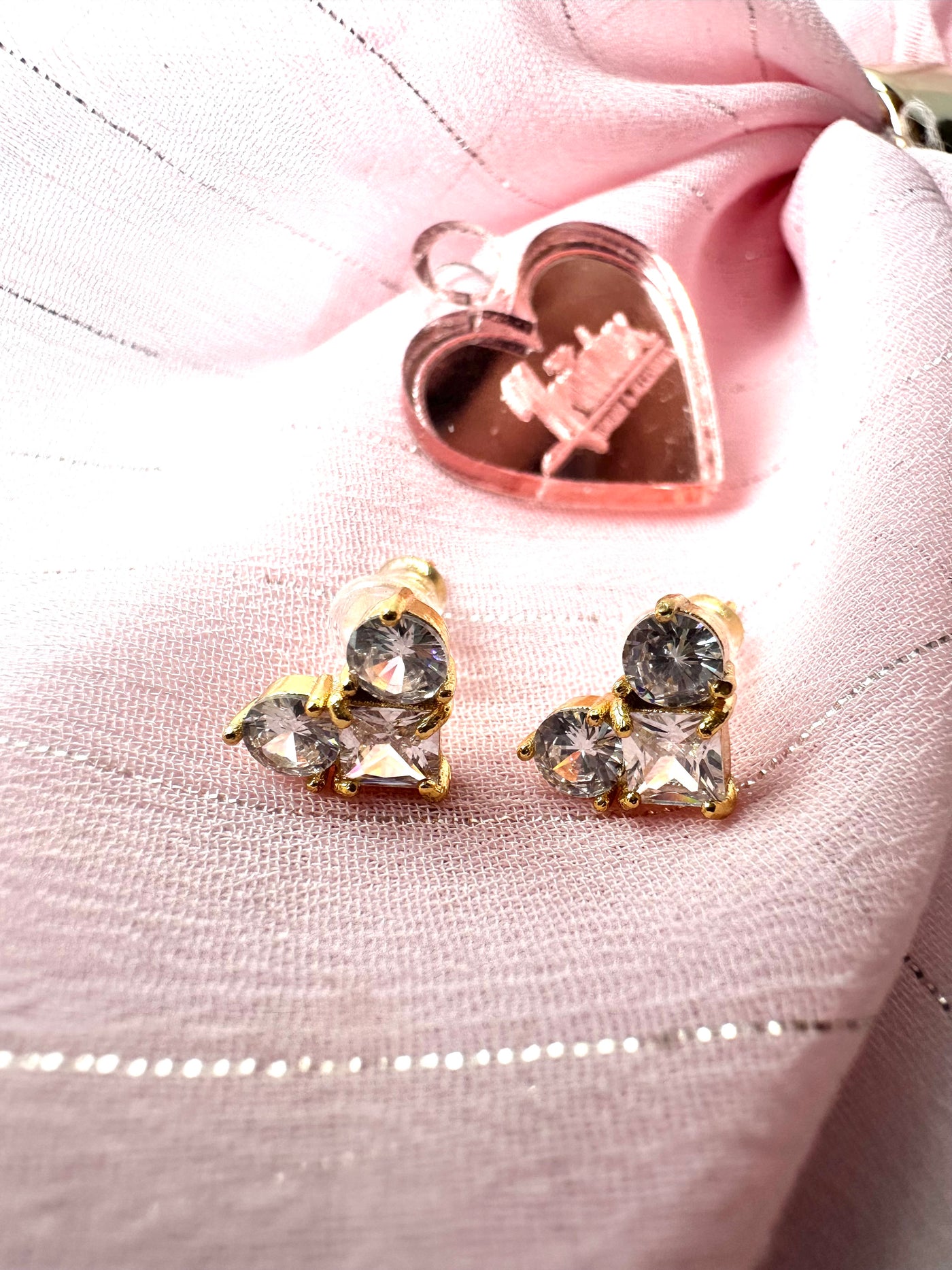 Zircon Heart Stud Earrings