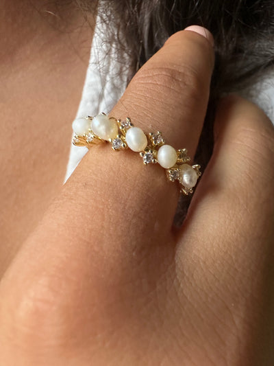 Handmade Pearls Ring