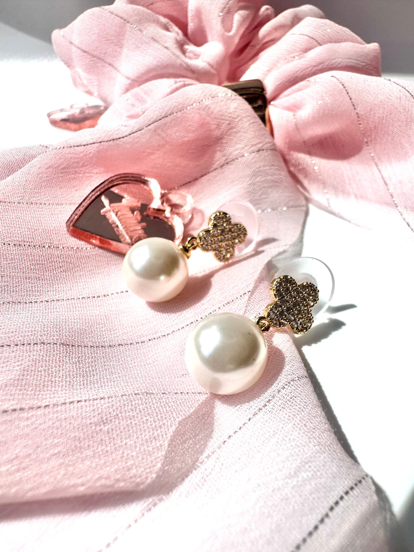 Clover Zirconia Drop Pearl Earrings