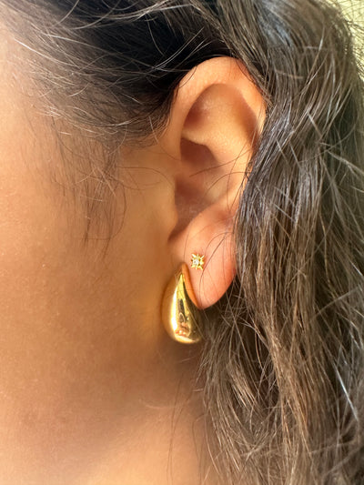 Tear Drops Gold Earrings