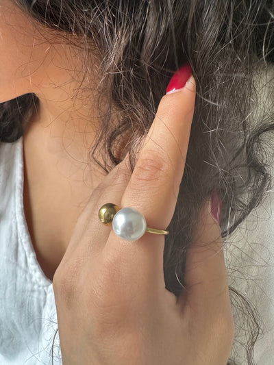 Open Pearl Gold Ring