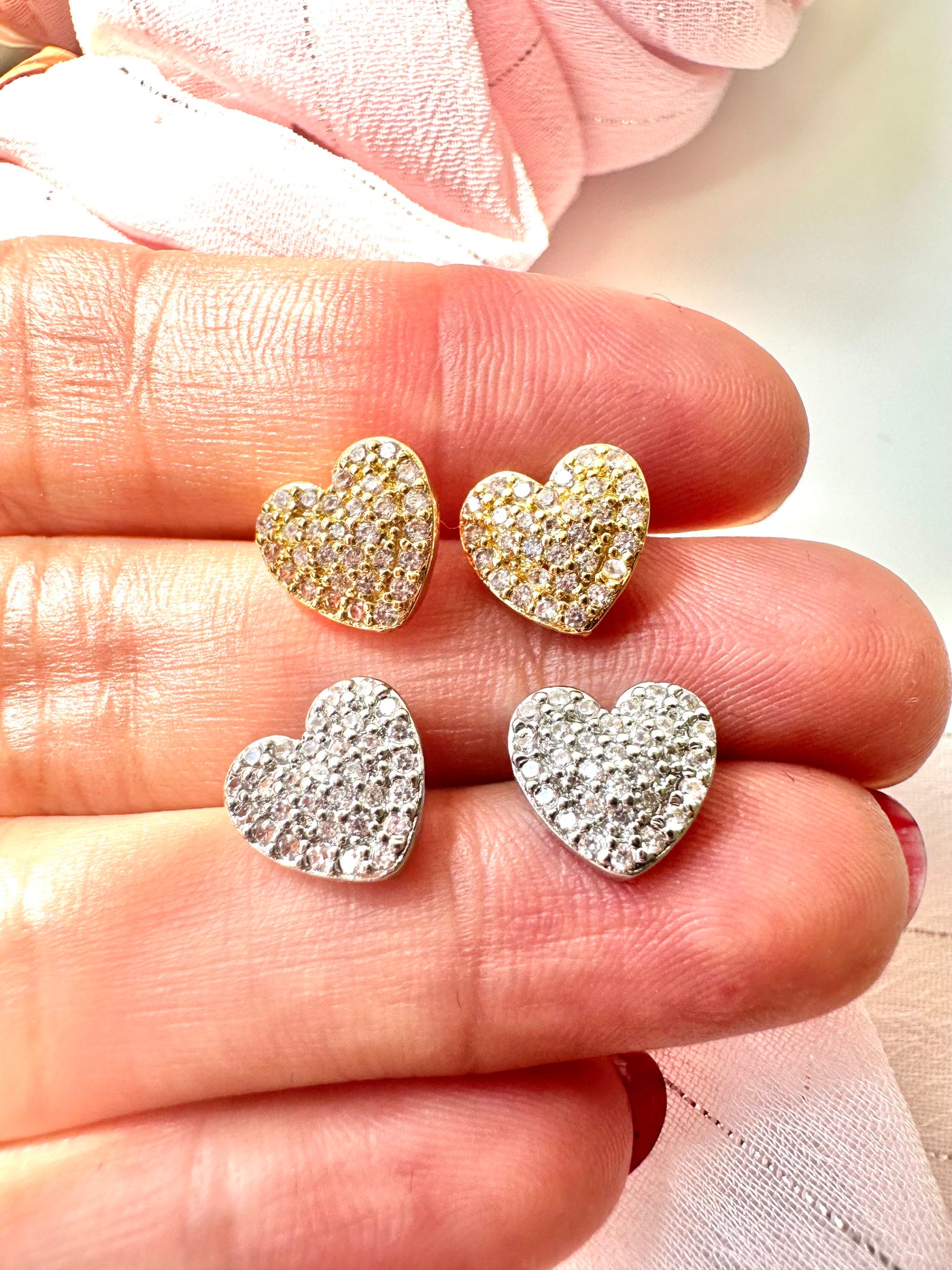 Hearts Zirconia Stud Earrings