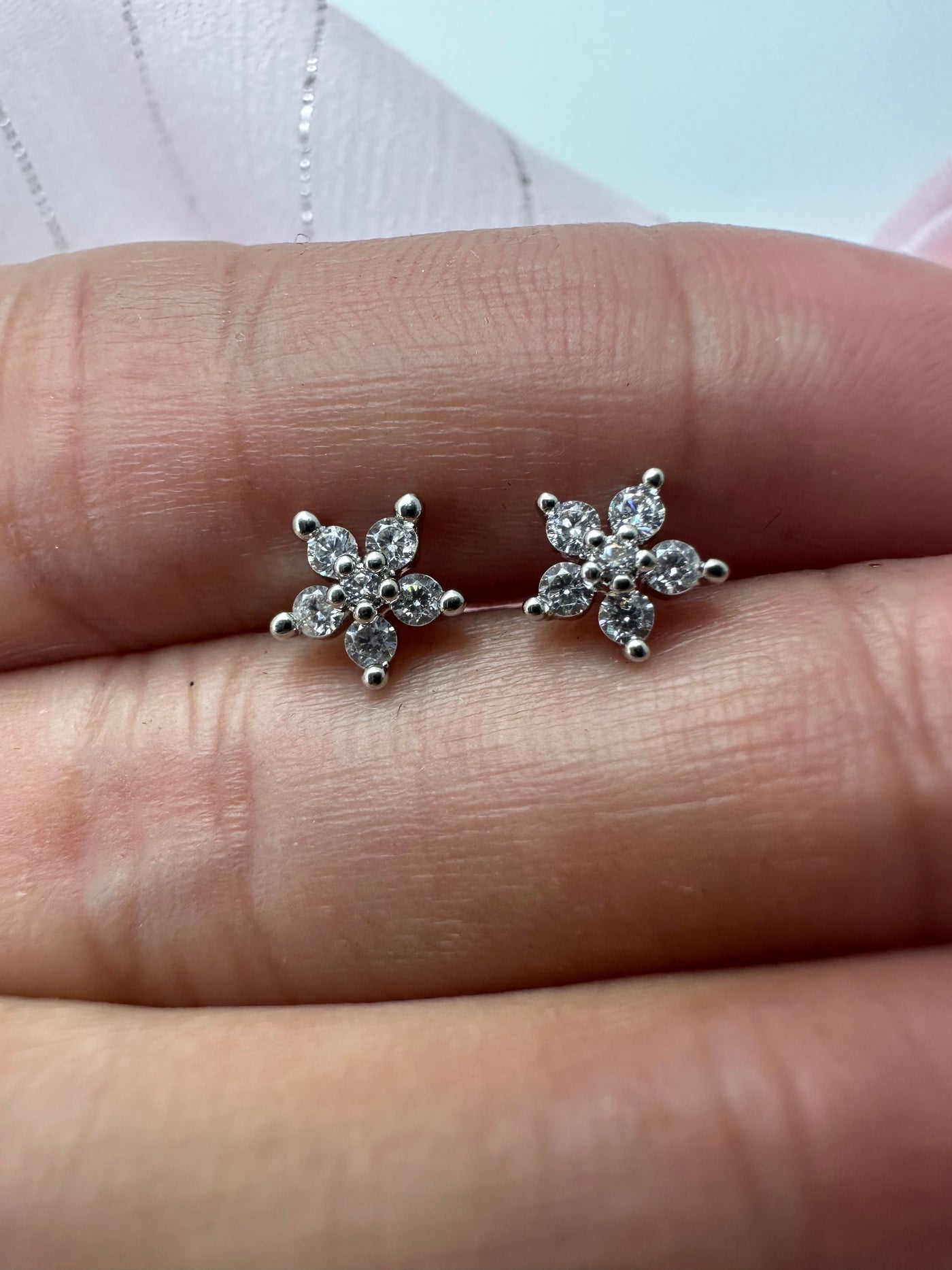 Silver Stud Zirconia Flowers Earrings